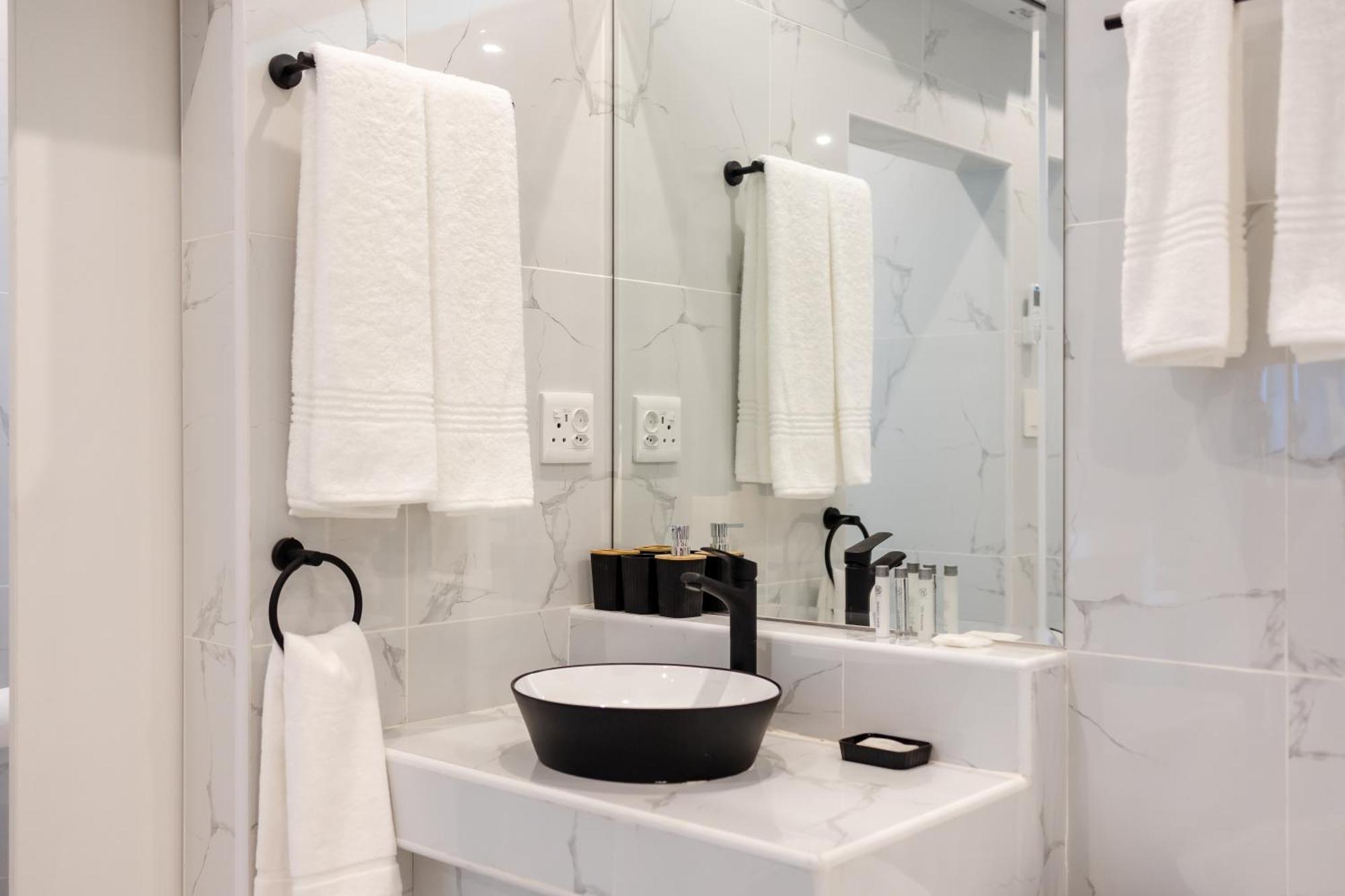 Bedfordview Hotel & Apartments Йоханнесбург Экстерьер фото